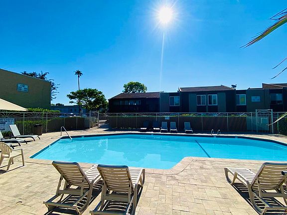4th image of 3454 Castle Glen Dr Unit 117
