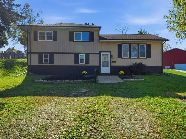 454 Mulberry Pl, Canton, IL 61520