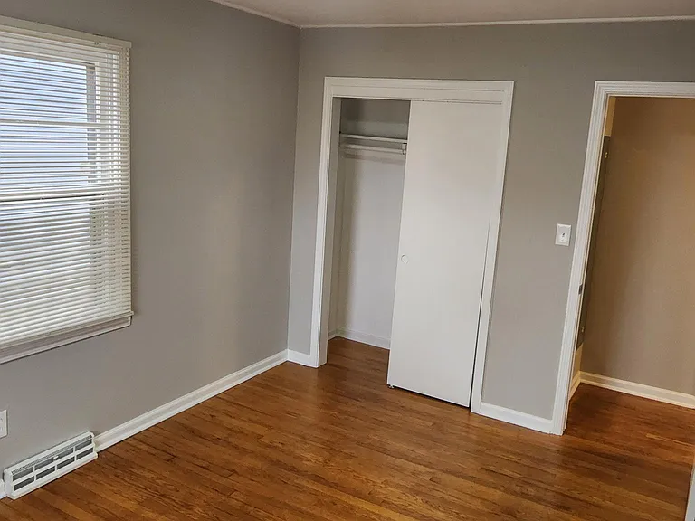 7331 Olive St — Photo 21
