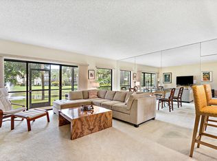 11863 Wimbledon Cir APT 426, Wellington, FL 33414