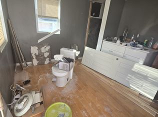 10208 32nd Ave FLOOR 2, East Elmhurst, NY 11369
