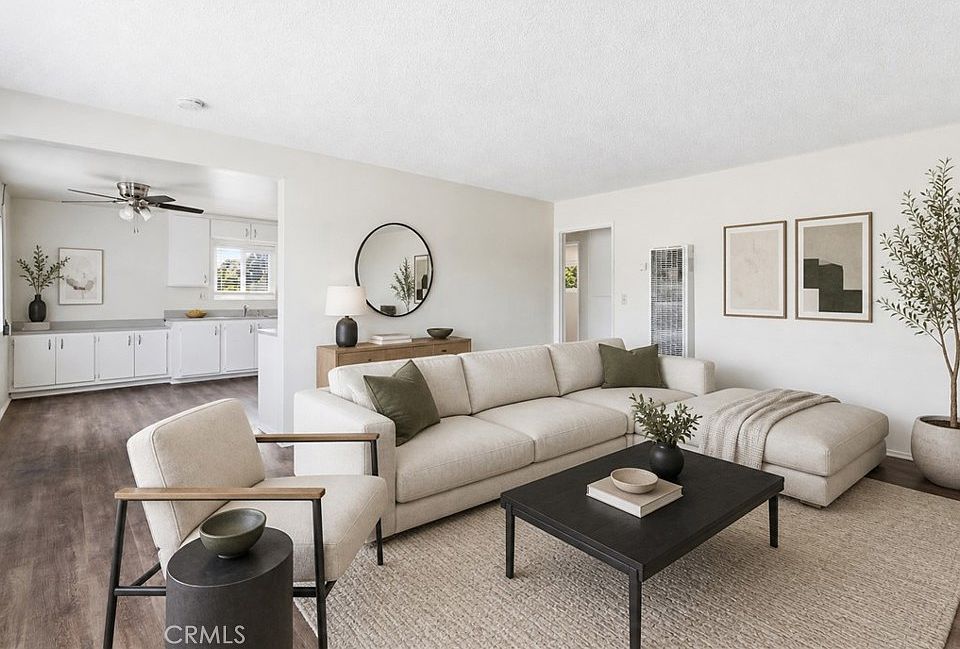 1st image of 5953 Gaviota Ave