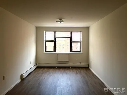 Rented by Spire Group | media 10