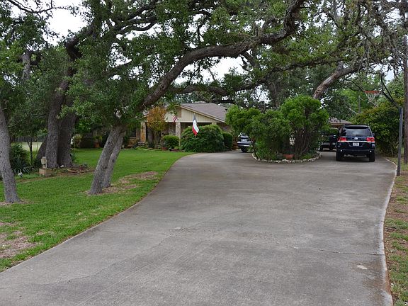3rd image of 11 Coughran Rd