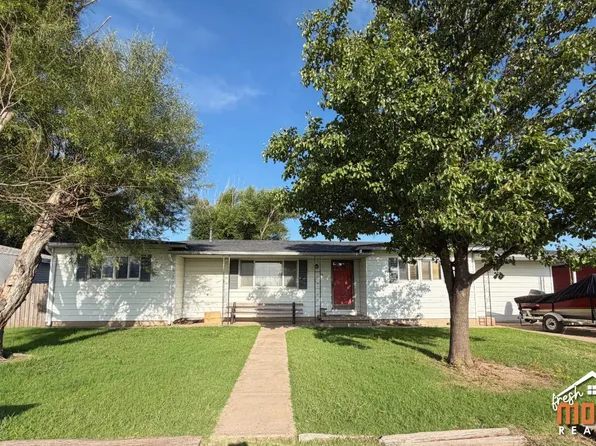 705 Don St, Kismet, KS 67859