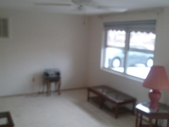 3rd image of 4036 Chesswood Dr
