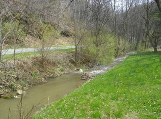 310 Sugar Run Rd, Pearisburg, VA 24134