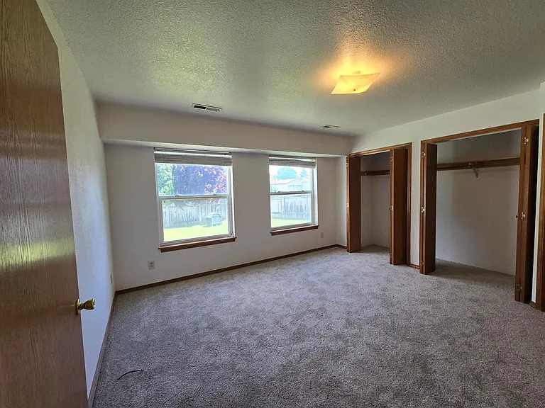 4423 S Sharron Ct — Photo 18
