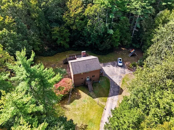 16 Jericho Dr, Kingston, NH 03848