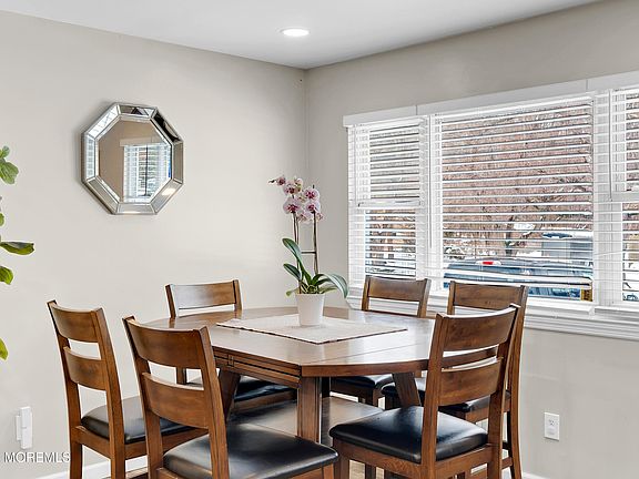 5th image of 932 Harrison Road