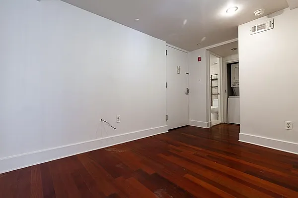 Rented by Brooklyn Group | media 5
