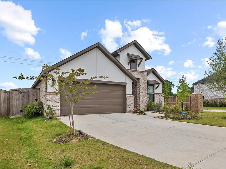 8727 Gleaming Village Way — Photo 2