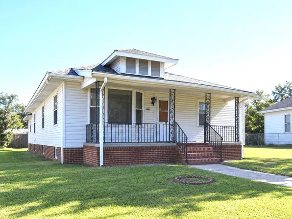 1307 High St, Burlington, NJ 08016