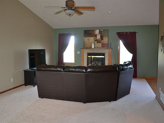 4th image of 2804 W 35th St Unit 4