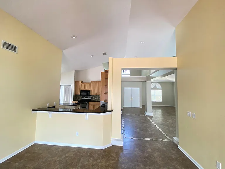 6557 Burnham Cir — Photo 27