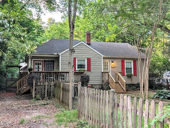 2nd image of 326 Willow St
