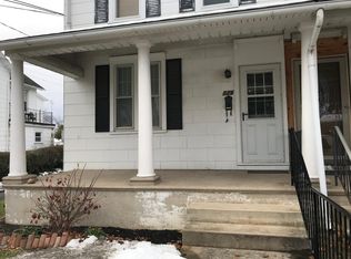 529 E 4th St #2, Northampton, PA 18067