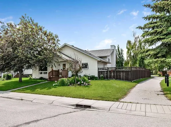 1001 17th St SE, High River, AB T1V 1P9