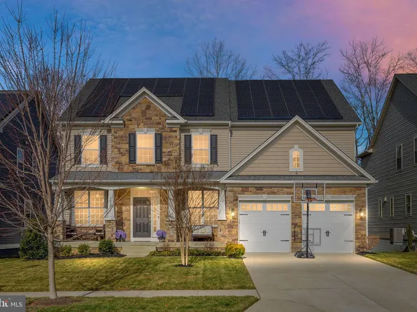 1232 Coastal Ave, Stafford, VA 22554