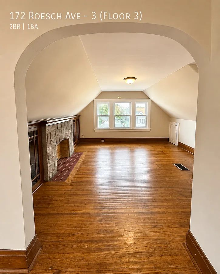 2 bed, $1,100 — Photo 1