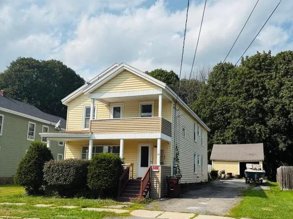 99 6th Avenue, Gloversville, NY 12078