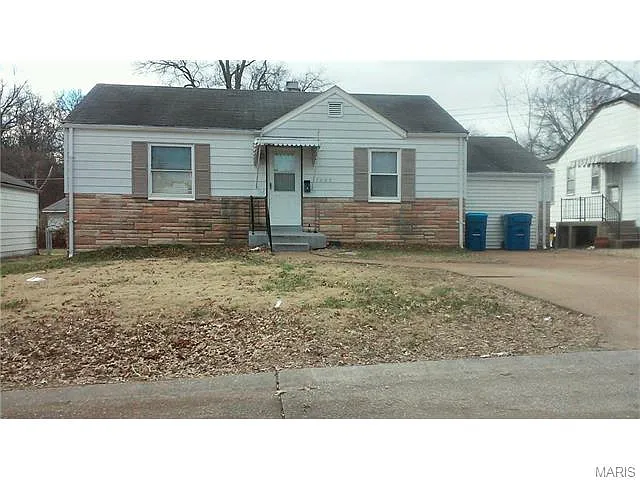 7440 Eunice Ave photo 1