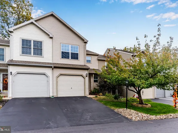 224 Forest Oak Ln, Harrisburg, PA 17110