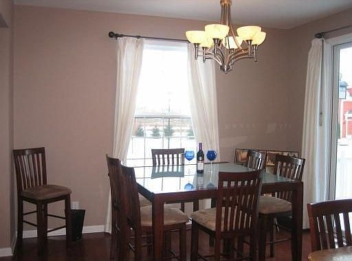 5th image of 2730 Elderberry Dr