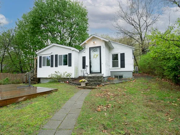 14 Kenmore St, Worcester, MA 01606