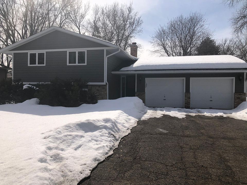 1st image of 15325 3rd Ave N