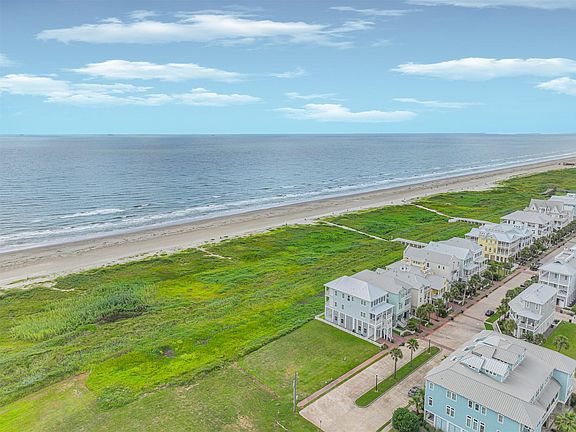 3rd image of 1833 Seaside Dr