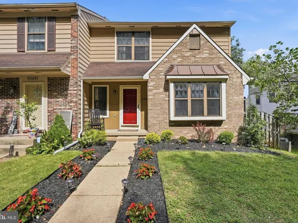 10243 Roberts Common Ln, Burke, VA 22015