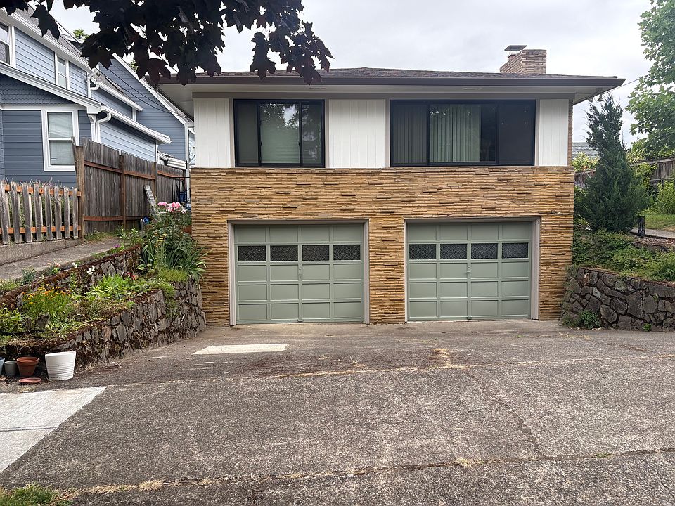 1st image of 704 E 29th St