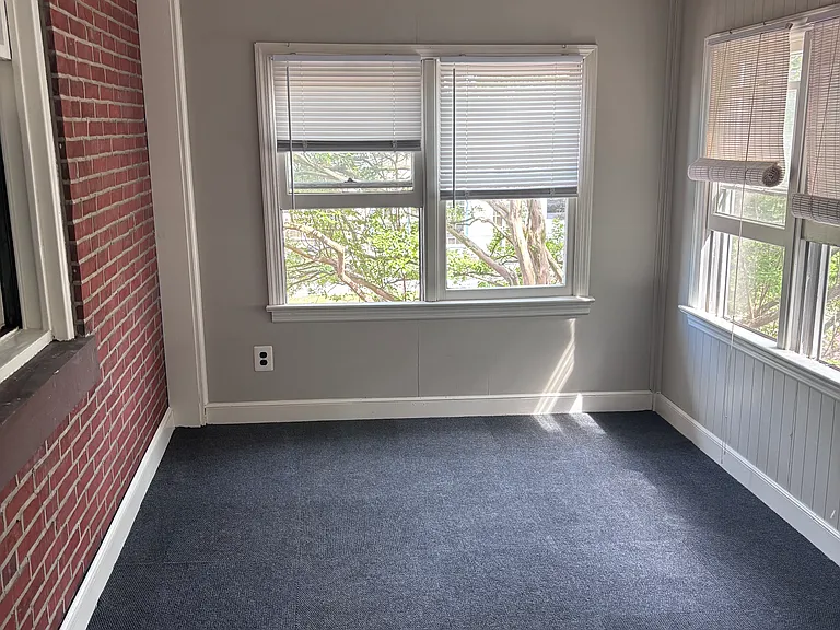 1200 W 10th St — Photo 12