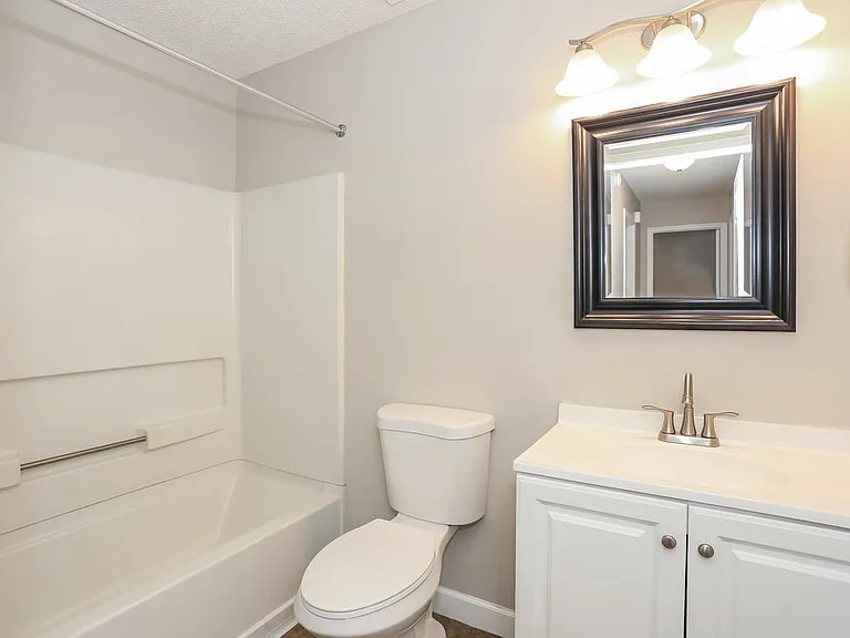 12755 Serenade Cir N — Photo 17