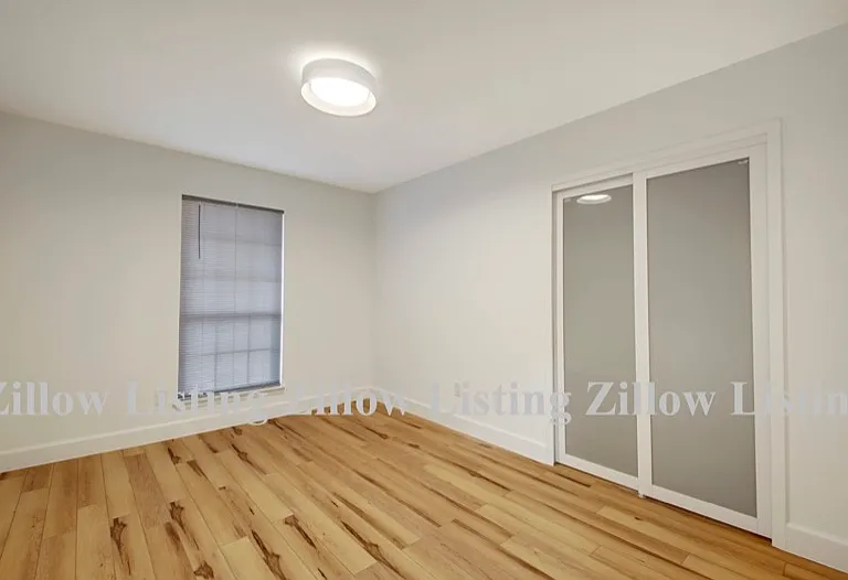 10901 Thicket Trl — Photo 8