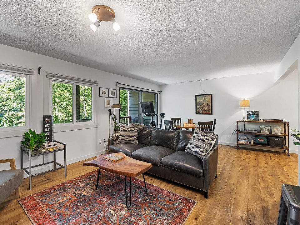 1st image of 8948 Neill Lake Rd #155