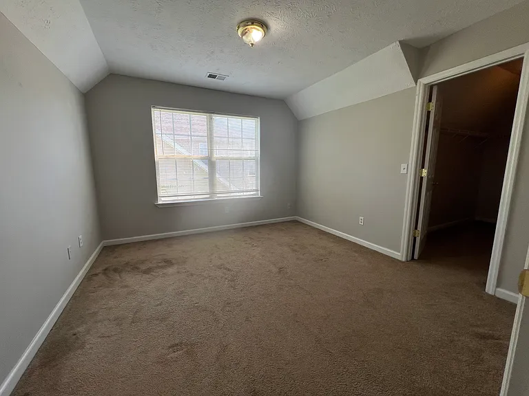 2812 Hydes Ferry Rd — Photo 28