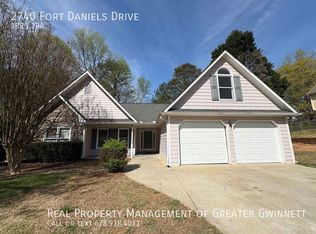 2740 Fort Daniels Dr, Dacula, GA 30019