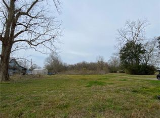 2209 Bayou Rd, Saint Bernard, LA 70085