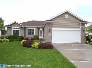 1938 Gunnison Dr, Lincoln, NE 68521