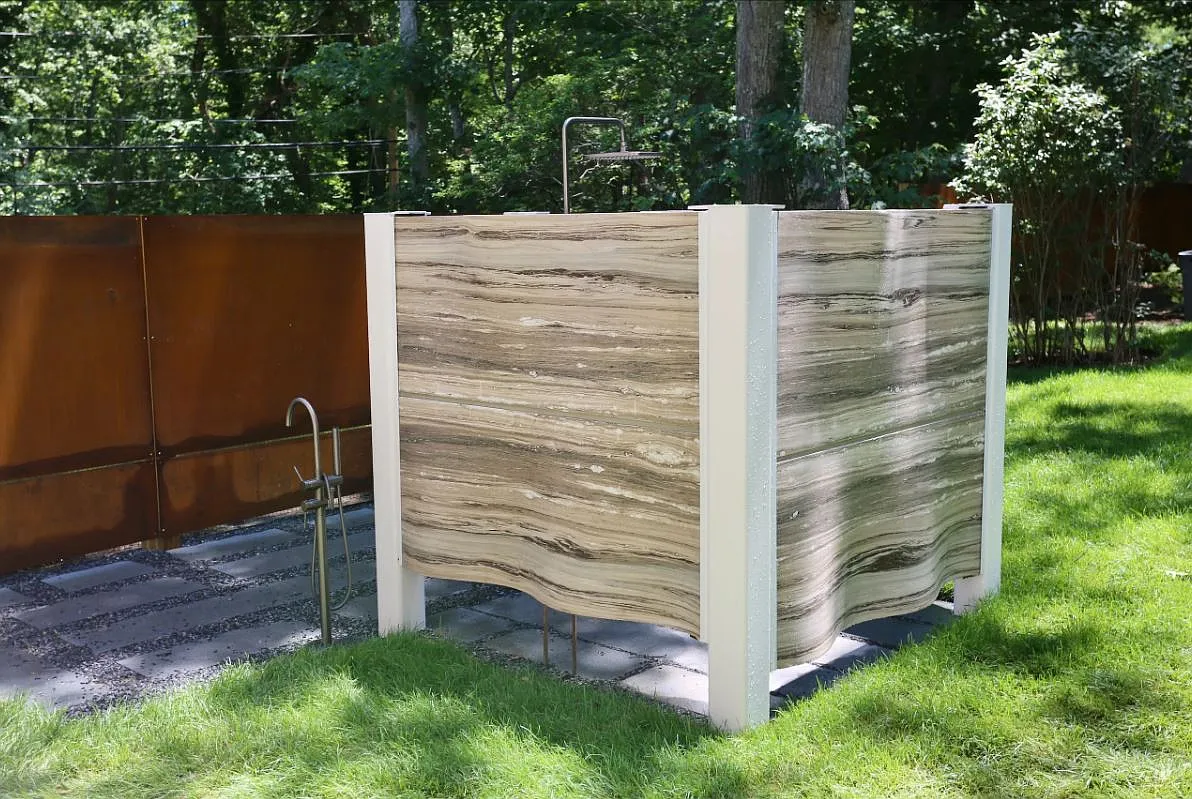 Renovated Bridgehampton Retreat w Pool — Photo 4