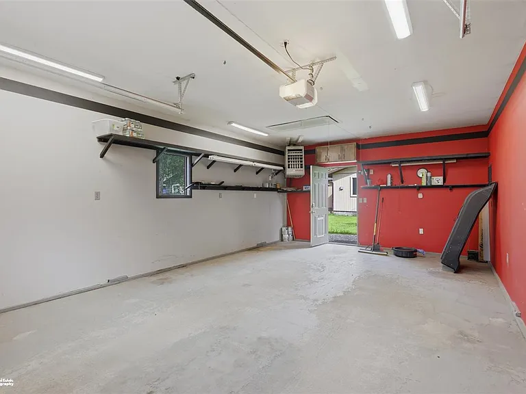 1408 E 27th Ave — Photo 19