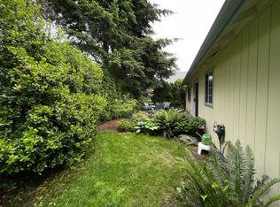 1651 Kings North St, Eugene, OR 97401