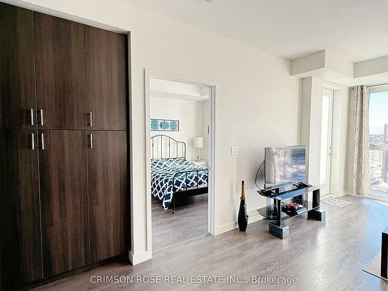 210 Sabina Dr #404 — Photo 13