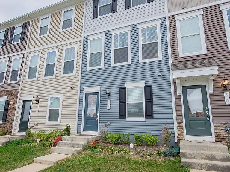 34 Coolidge Ave — Photo 46