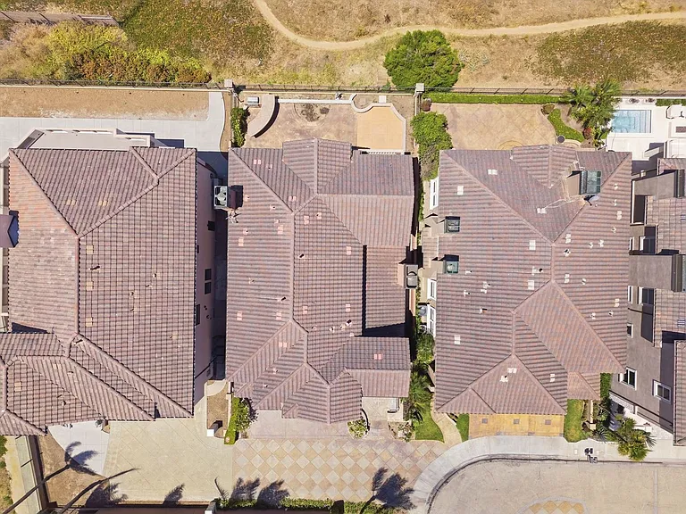5571 Ocean Terrace Dr — Photo 43