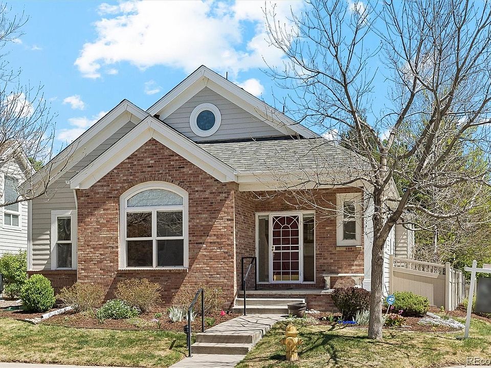 1st image of 1011 S Valentia Street #20