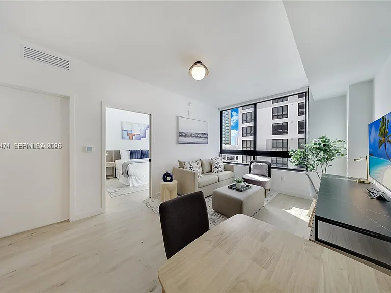225 N Miami Ave #1510 — Photo 13