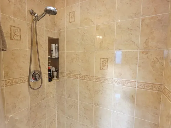 168 Beach 96th Street image 21 of 33